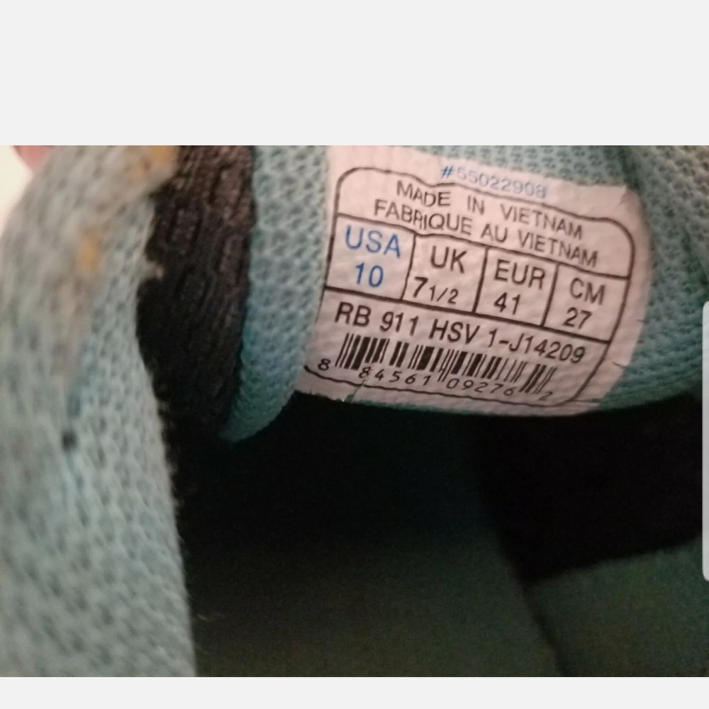Women's Reebok's Size 10! - Picture 5 of 12